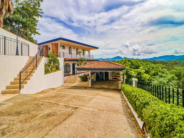 Flamingo Beach Vacation Pool Home Six Bedroom