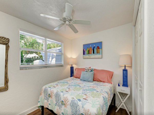 Homes Beach Two Bedroom Vacation Duplex with Private Pool