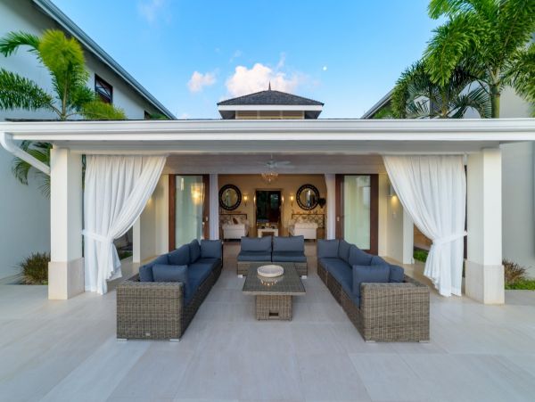 Barbados Eight Bedroom Sea View Luxury Rental Home