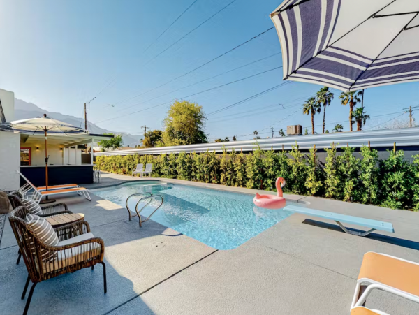 Sleek, Stylish & Colorful Four Bedroom Retreat with Pool & Spa in Palm Spring