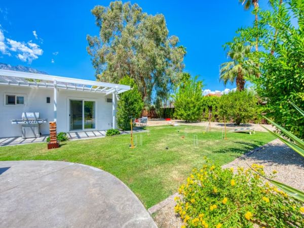 Four Bedroom Palm Springs Luxury Vacation Home