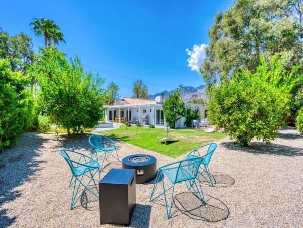 Four Bedroom Palm Springs Luxury Vacation Home