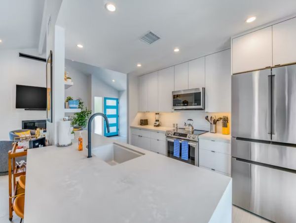 Four Bedroom Palm Springs Luxury Vacation Home