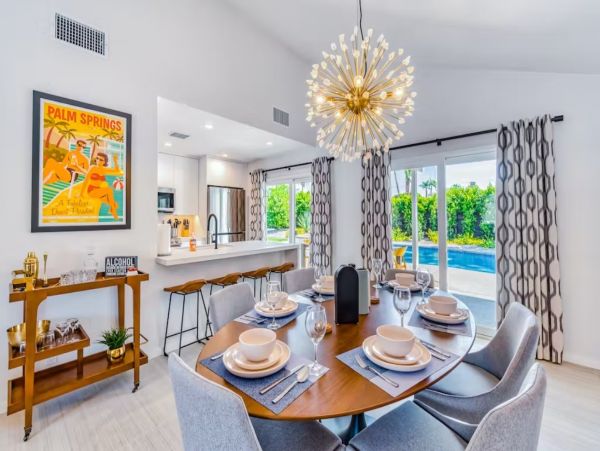 Four Bedroom Palm Springs Luxury Vacation Home