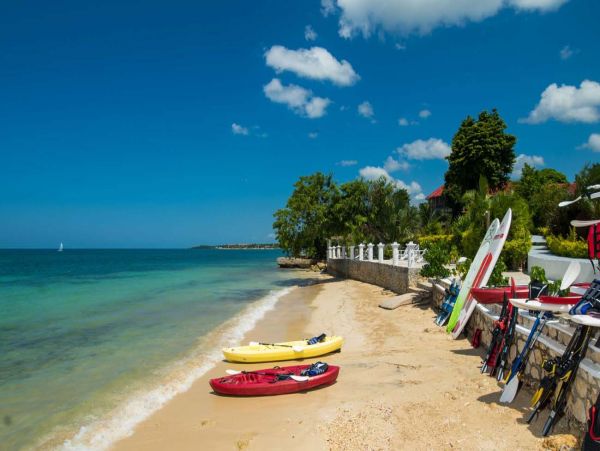 Luxury Jamaica Vacation Estate Ten Bedroom 20 Guests