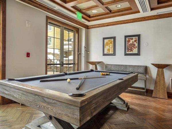 Luxury Three Bedroom Residence in Vail with Opulent Amenities
