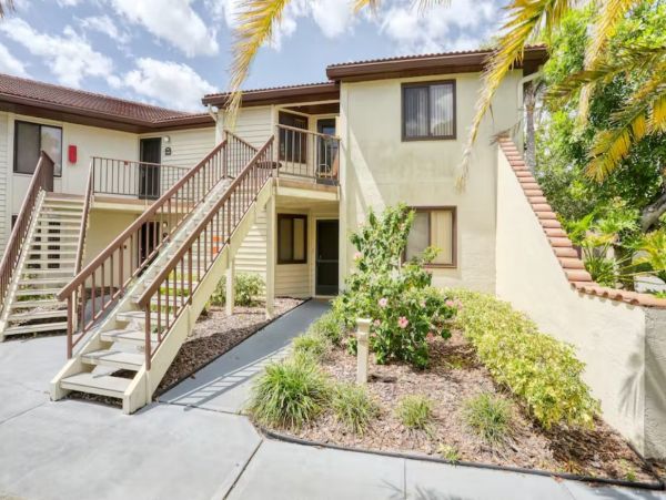 Bradenton Two Bedroom Vacation Rental Condo