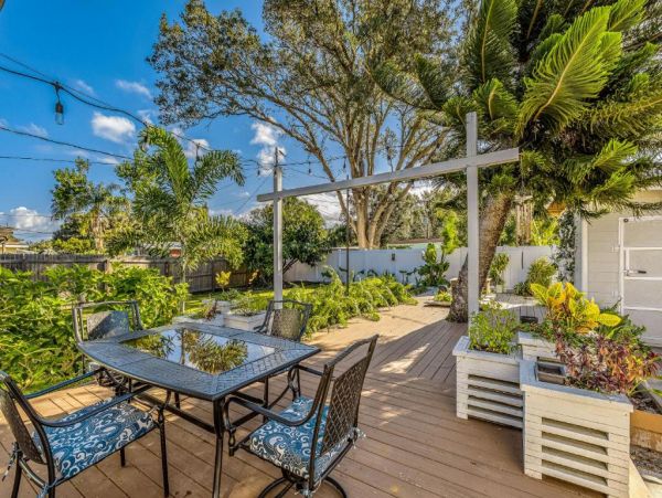 Beautiful Bradenton Vacation Home Two Bedroom