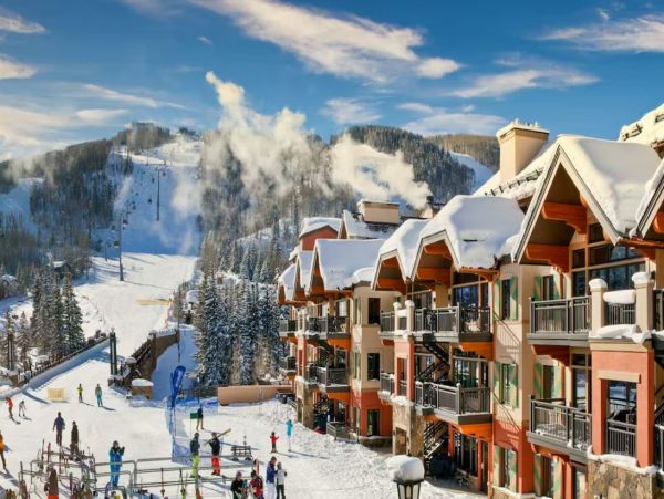 Ski in - Ski out Charming Vacation Condo in Vail Sleeps 7