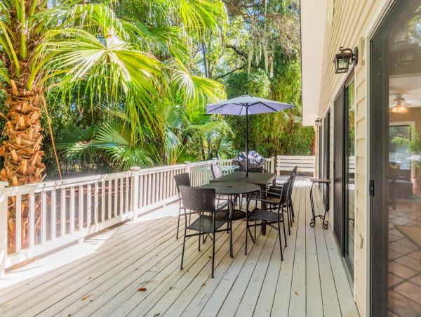 Four Bedroom Luxury Vacation Home in Hilton Head