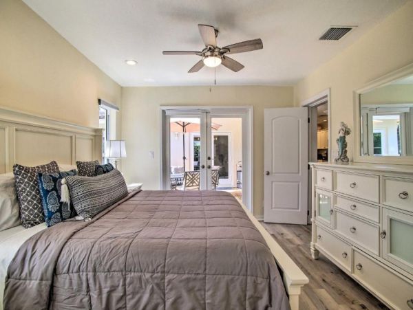 Pompano Beach Vacation Pool Home Four Bedroom