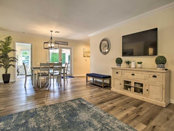 Pompano Beach Vacation Pool Home Four Bedroom