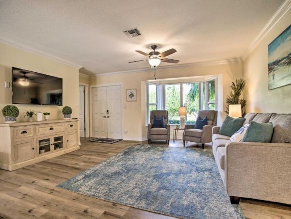Pompano Beach Vacation Pool Home Four Bedroom
