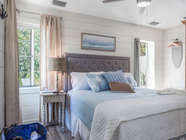 Studio Rental on Lido Key with kitchenette