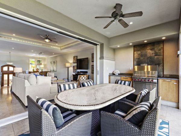 Spectacular Wailea Vacation Condo Three Bedroom Walk to Beach