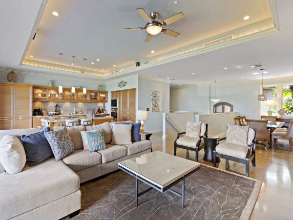 Spectacular Wailea Vacation Condo Three Bedroom Walk to Beach
