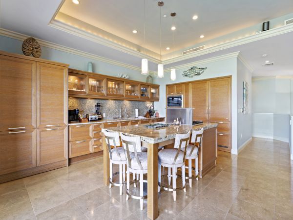 Spectacular Wailea Vacation Condo Three Bedroom Walk to Beach