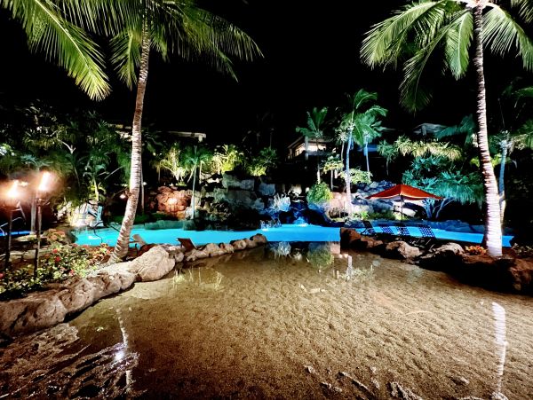 Spectacular Wailea Vacation Condo Three Bedroom Walk to Beach