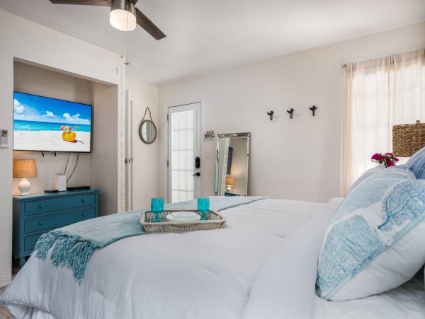 Lido Key Condo 1029918