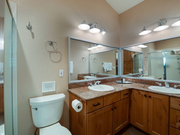 3 plus Den Townhome Under 150 yards to slopes