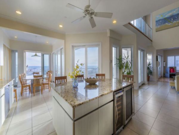 Oceanfront Vacation Home in West Hamptons Sleeps 20 Guests