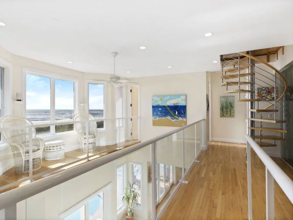 Oceanfront Vacation Home in West Hamptons Sleeps 20 Guests