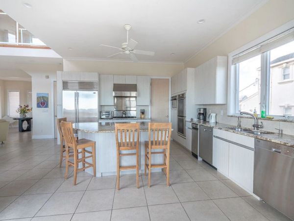 Oceanfront Vacation Home in West Hamptons Sleeps 20 Guests
