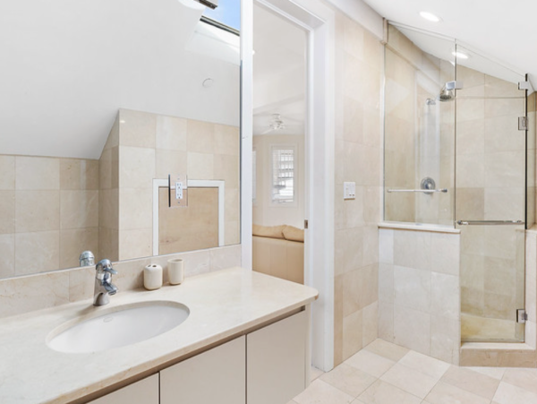 Hamptons Oceanfront Vacation Rental - Luxury Eight Bedroom Beach House