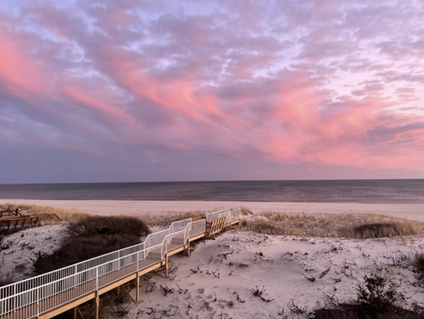 Hamptons Oceanfront Vacation Rental - Luxury Eight Bedroom Beach House