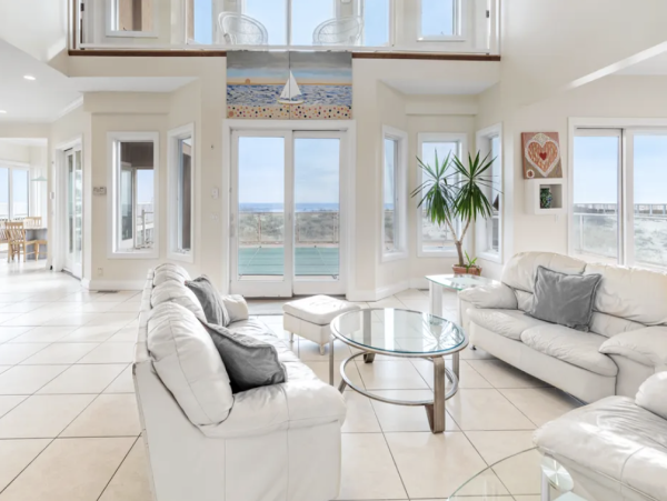 Hamptons Oceanfront Vacation Rental - Luxury Eight Bedroom Beach House