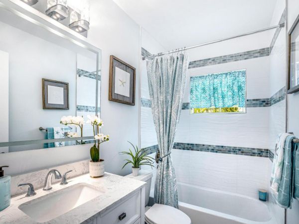 Beautiful 3 Bedroom Home with Private Pool