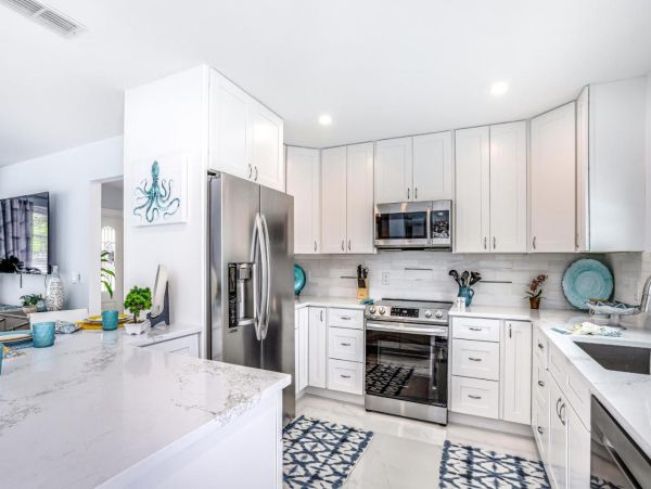 Beautiful 3 Bedroom Home with Private Pool