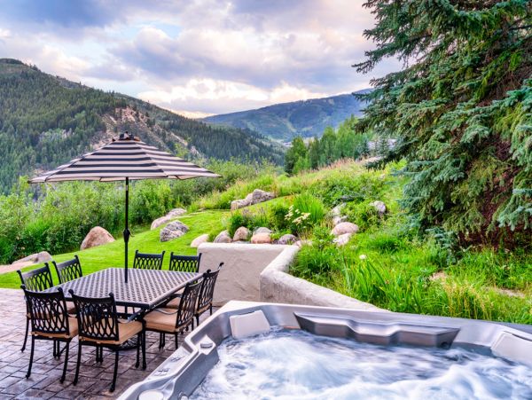 Luxury Vacation Home in Beaver Creek Ski in - Ski out 10 Guests