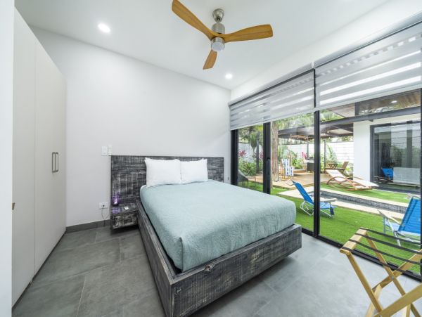 Costa Rica Contemporary 4 Bedroom Home with Pool