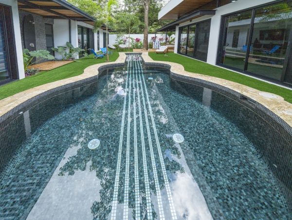 Costa Rica Contemporary 4 Bedroom Home with Pool