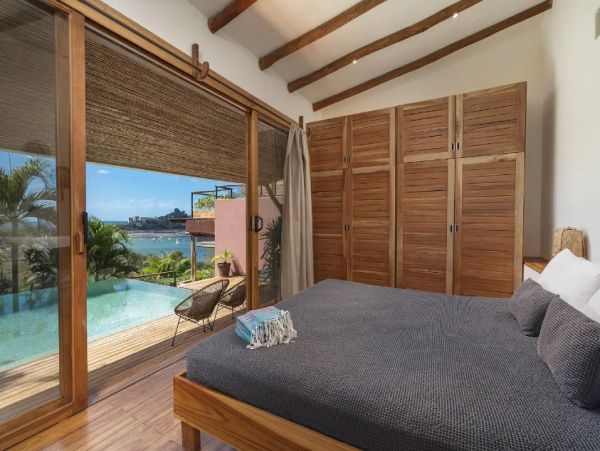 Ocean View 3 Bedroom Home with Private Pool