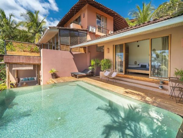 Ocean View 3 Bedroom Home with Private Pool