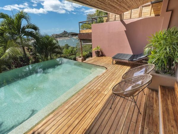 Ocean View 3 Bedroom Home with Private Pool