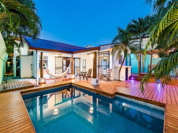 Beach Home with Pool Perfect for Relaxing Sleeps Eight Guests