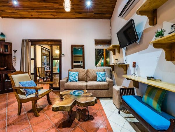 Beach Home with Pool Perfect for Relaxing Sleeps Eight Guests