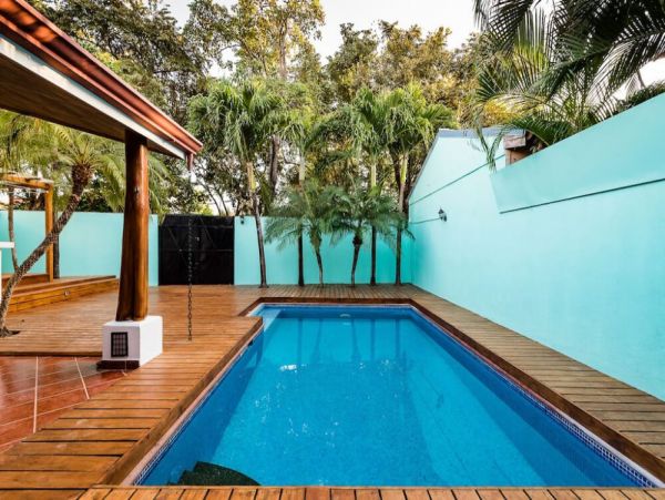Beach Home with Pool Perfect for Relaxing Sleeps Eight Guests