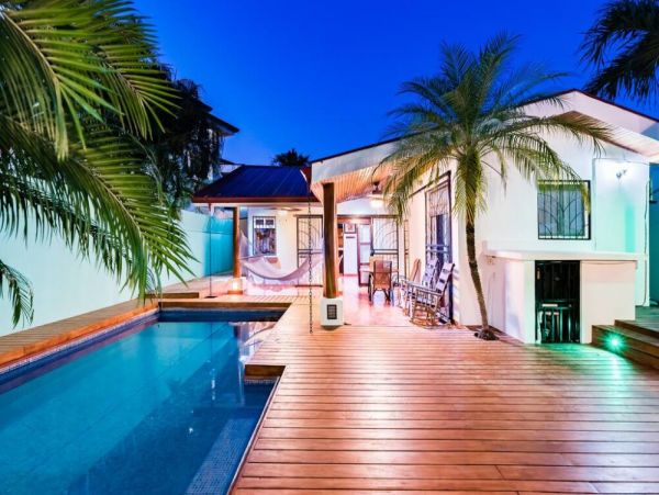 Beach Home with Pool Perfect for Relaxing Sleeps Eight Guests