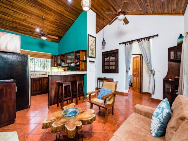 Beach Home with Pool Perfect for Relaxing Sleeps Eight Guests