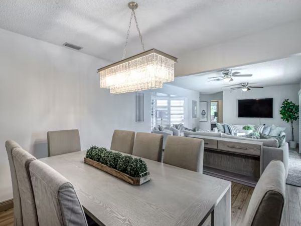 Deerfield Beach Luxury Three Bedroom Vacation Home