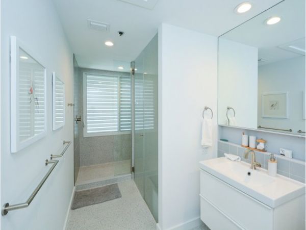 Walk to Beach Two Bedroom Vacation Condo in Longboat Key