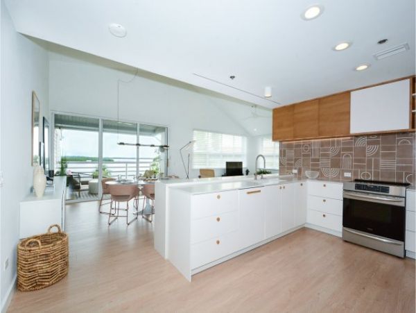 Walk to Beach Two Bedroom Vacation Condo in Longboat Key