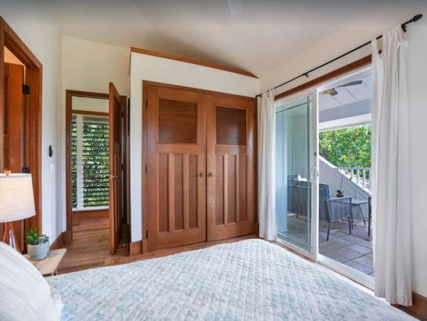 Princeville Vacation Luxury Home Four Bedrooms Walk To Beach