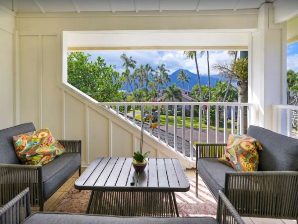 Princeville Vacation Luxury Home Four Bedrooms Walk To Beach