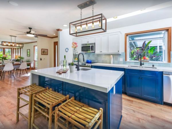 Princeville Vacation Luxury Home Four Bedrooms Walk To Beach