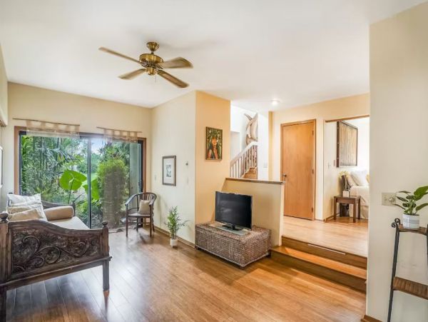 Beautiful Vacation Home with Pool & Spa in Princeville Sleeps 8